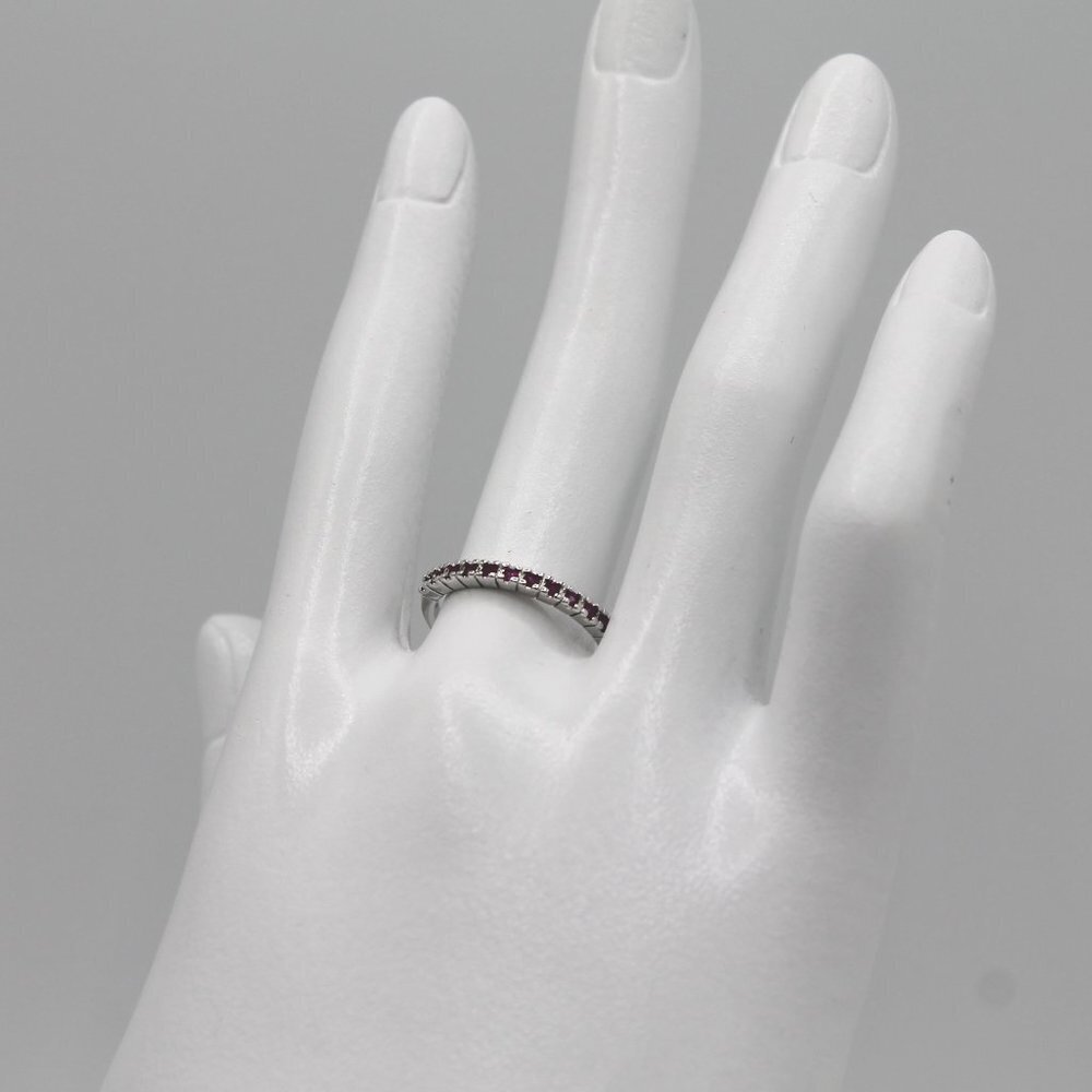 Jewelry ring band silver tone 2mm wide thin purple stones sparkly elegant new